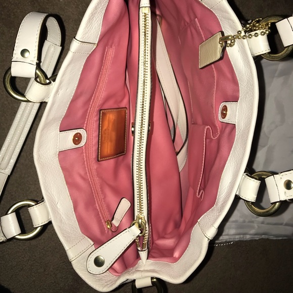 Whits Coach Purse - Picture 5 of 7